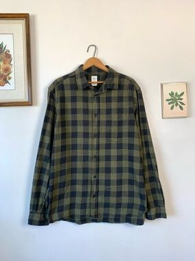 H&M Olive Green Plaid 100% Cotton Button Up Long Sleeve Large